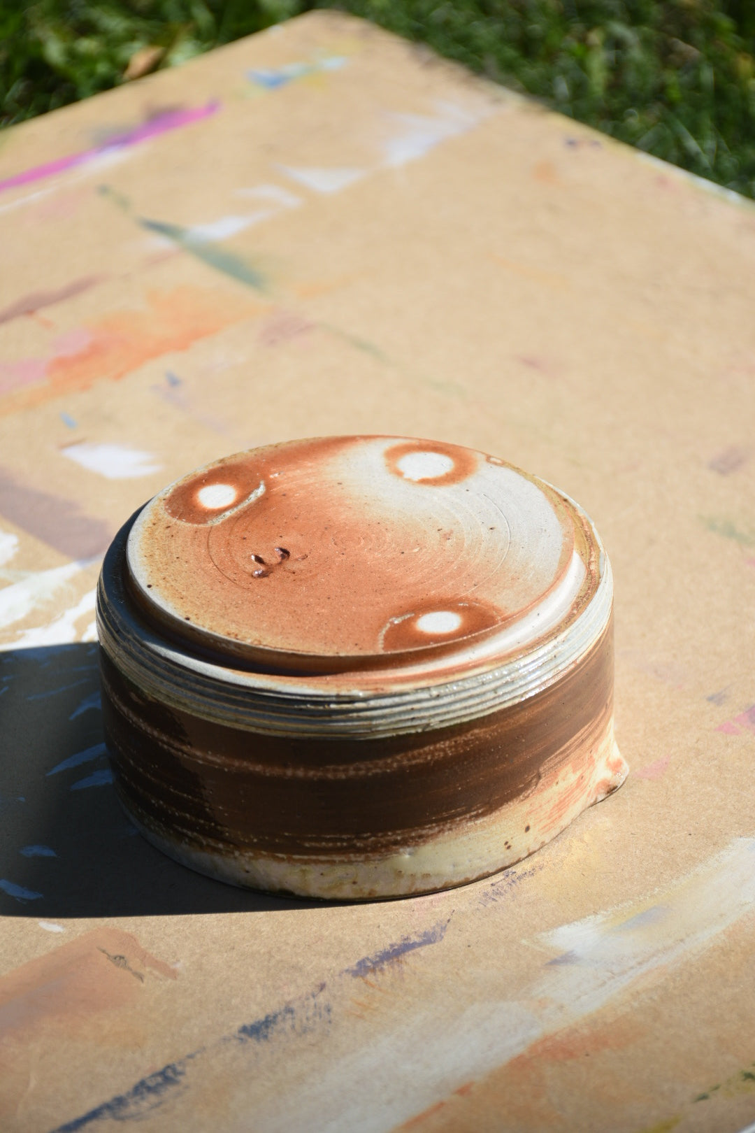 UTKU Lodo Bowl, soda-fired stoneware by Allys