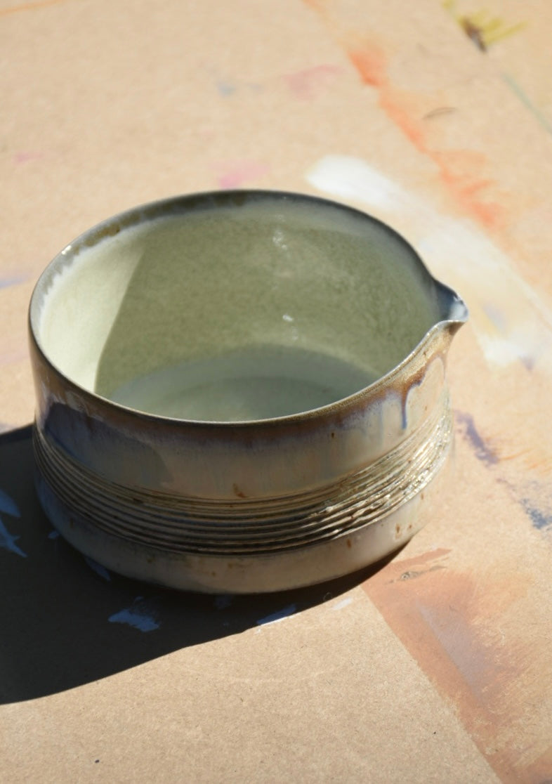 UTKU Soda Bowl, soda-fired stoneware by Allys