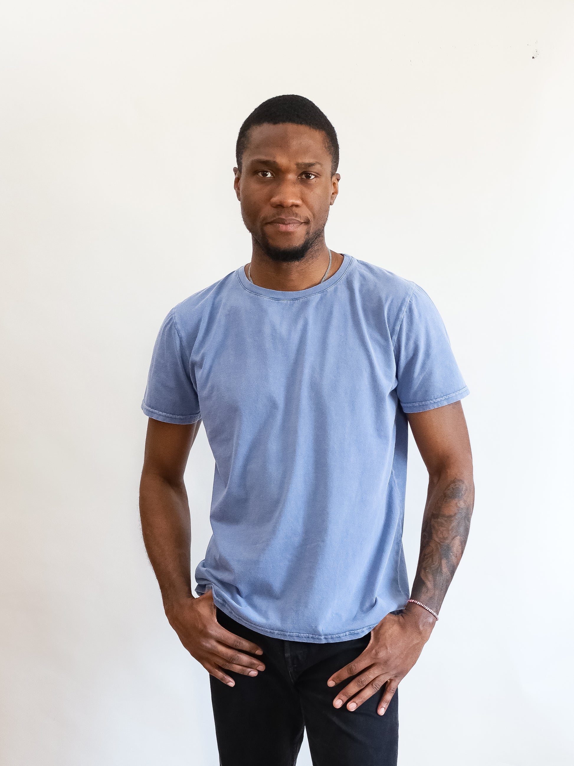 Utku Classic Tee in Olympic Blue — organic cotton