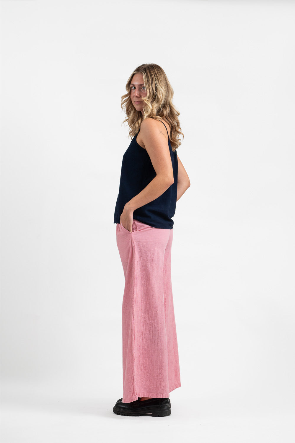 Utku Wide Leg Crinkle Cotton Pants in Corinthian pink