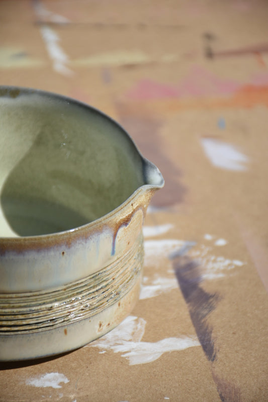 UTKU Soda Bowl, soda-fired stoneware by Allys