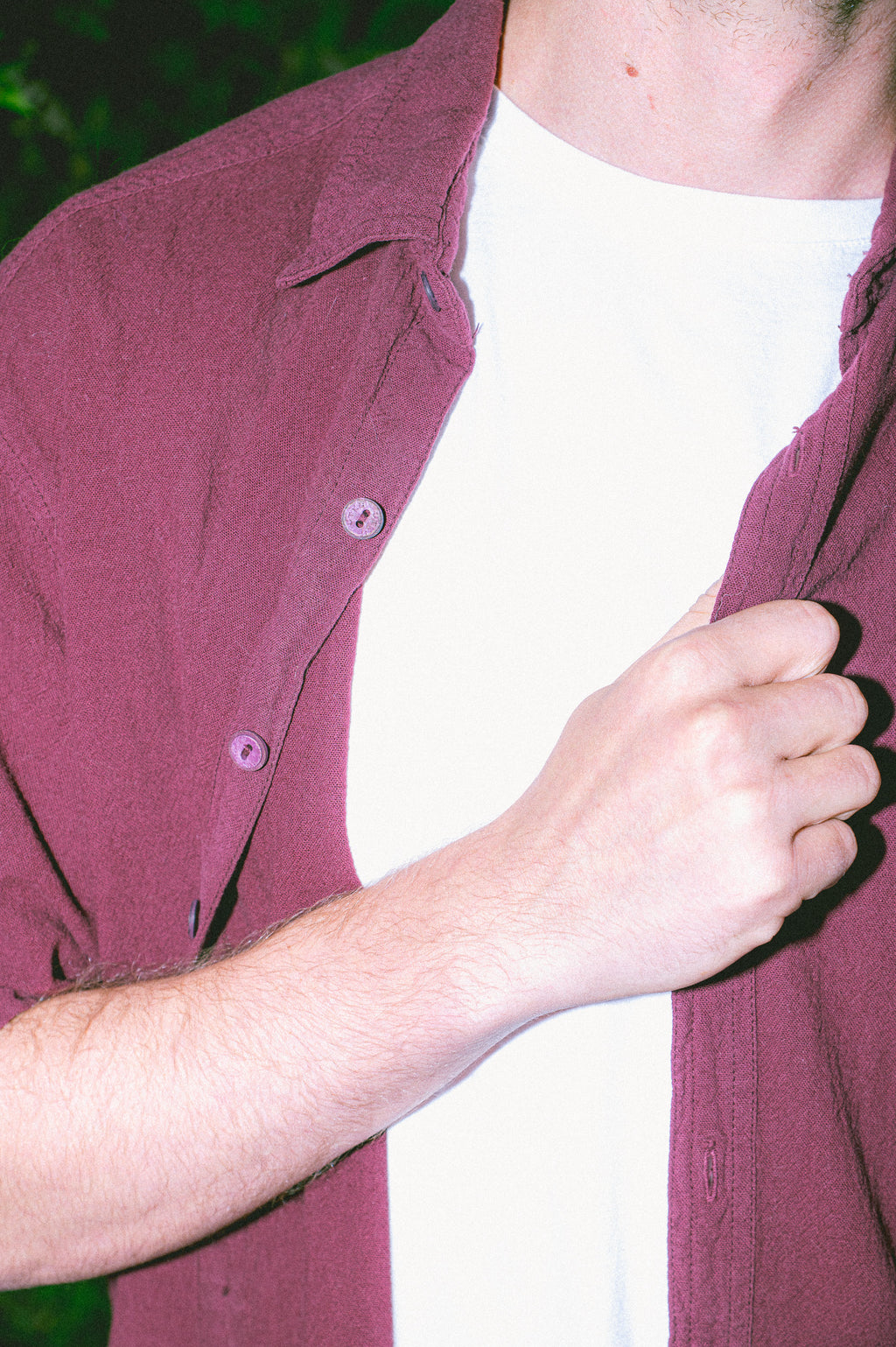 Utku Short Sleeve Shirt in Dusky Madder Violet — crinkle cotton detail