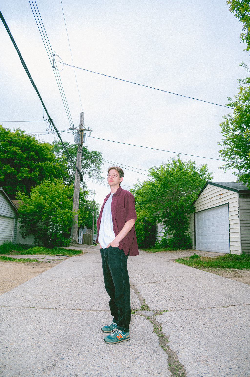 Utku Short Sleeve Crinkle Cotton Shirt in Dusky Madder Violet — back view