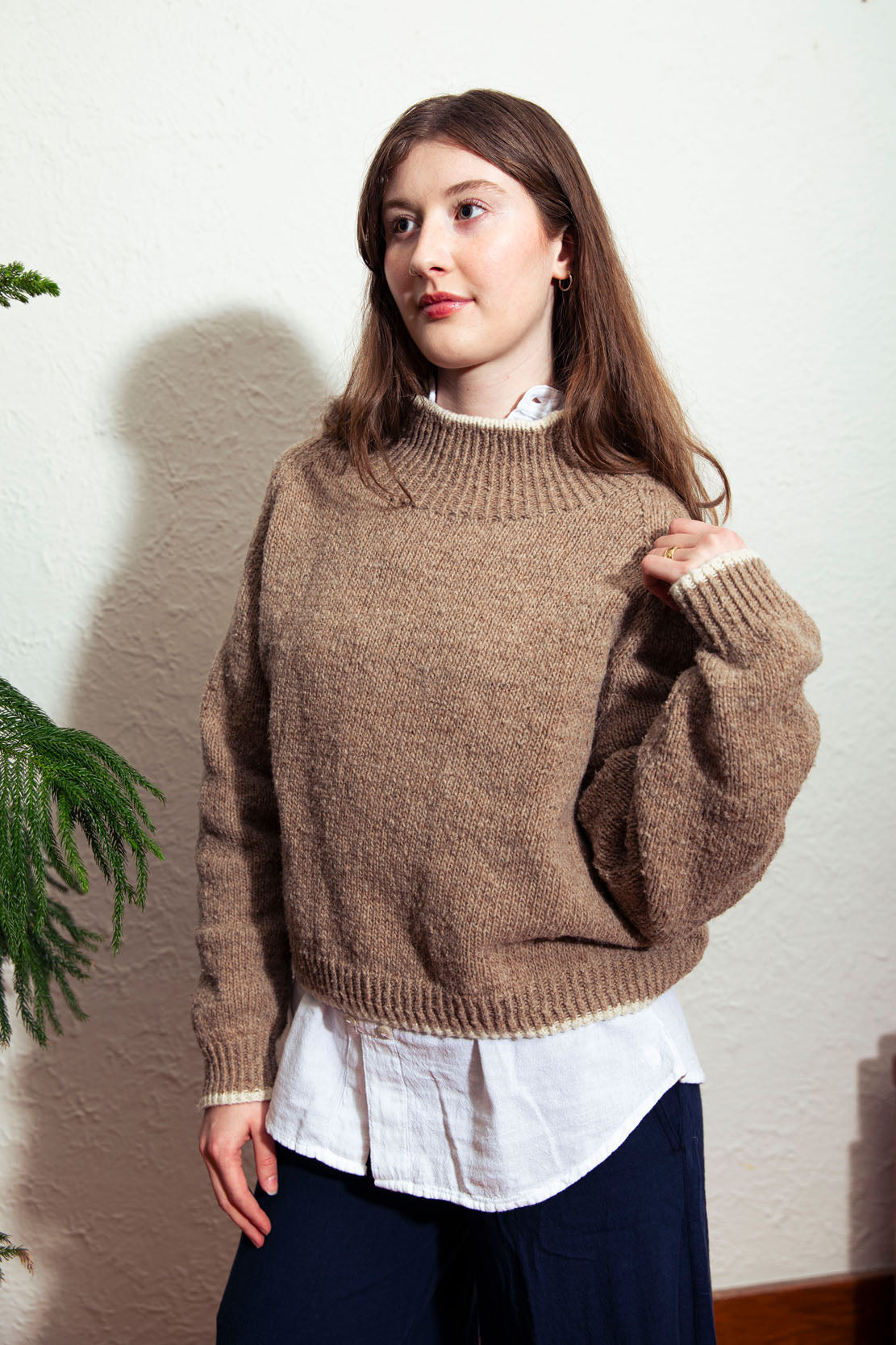 100% Wool Hand Knitted Pullover - Artisan Cropped Sweater