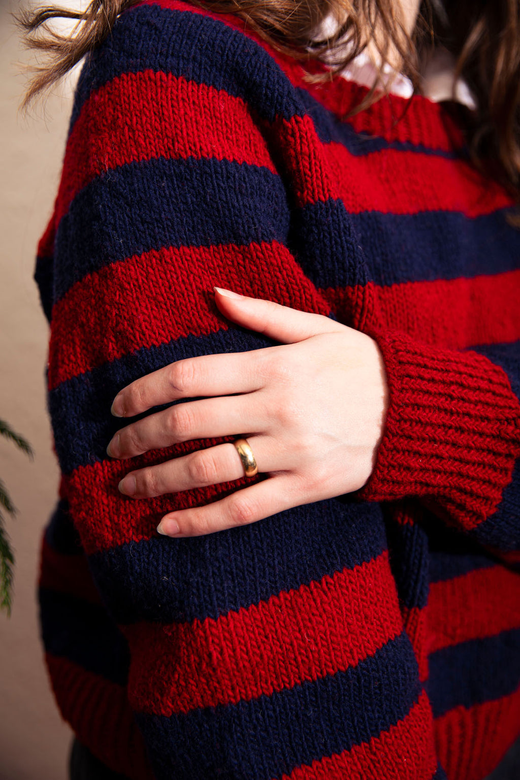 100% Wool Hand Knitted Pullover - Artisan Cropped Sweater